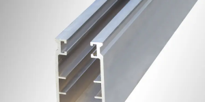 平乐门铝型材生产